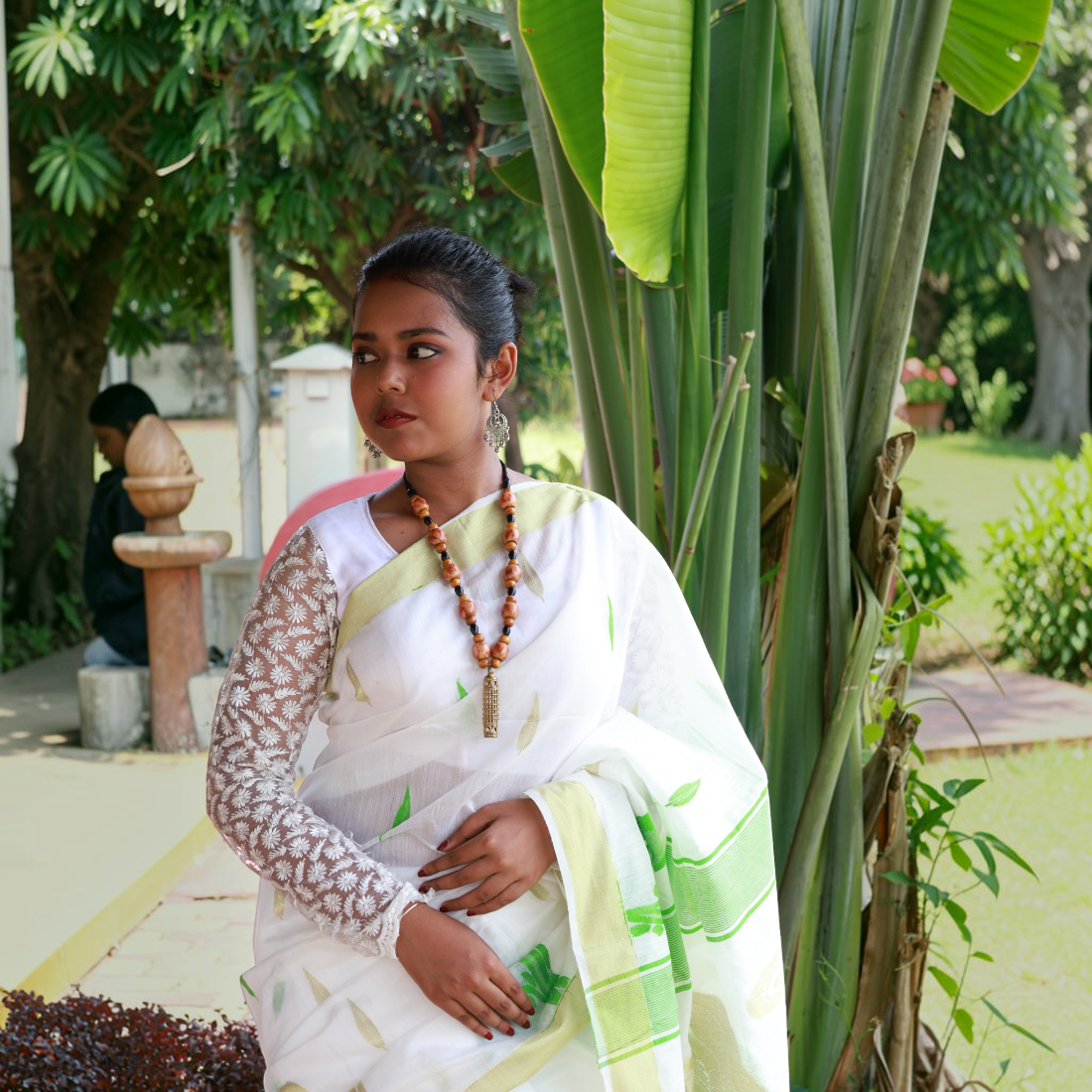 Shubhra Kalka Handwoven Handloom Saree - Handcrafted Indian Art (View 5) | Art Angan