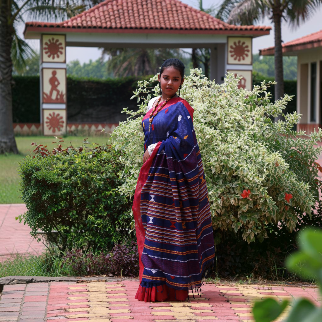 Neelambara Artisan Khadi Cotton Saree - Handcrafted Indian Art (View 5) | Art Angan