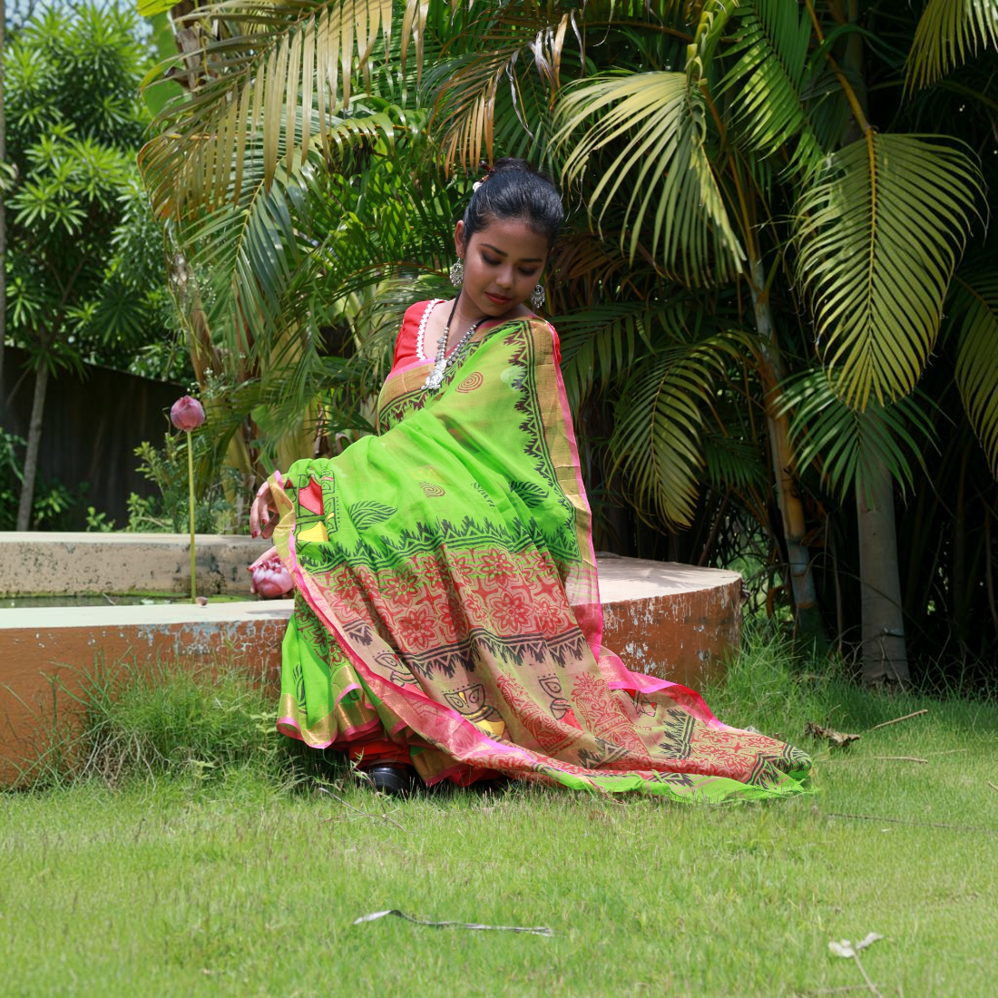 Haripriya Aplique Handloom Cotton Saree - Handcrafted Indian Art (View 5) | Art Angan